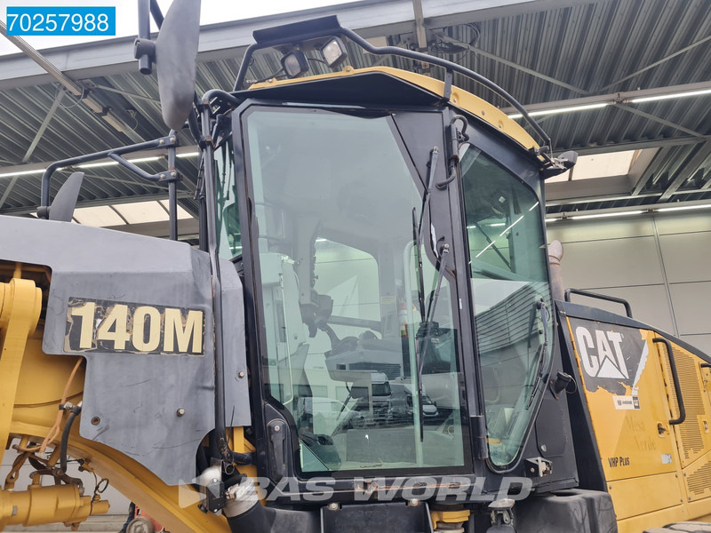 Грейдер Caterpillar 140M: фото 11