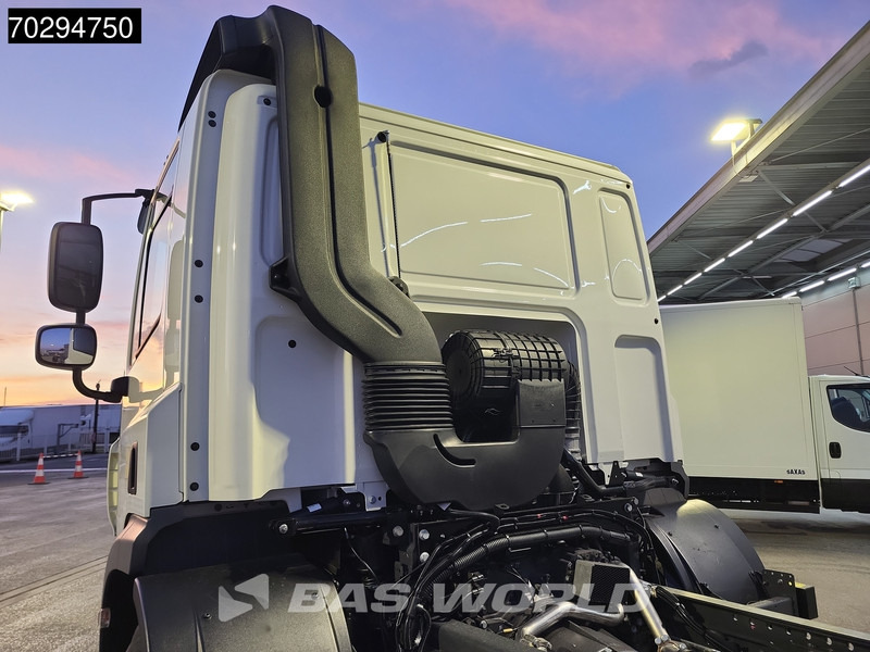DAF CF 300 6X2 NEW chassis Lift/Steering Axle ACC Retarder Euro 6 - Грузовик-шасси: фото 5 DAF CF 300 6X2 NEW chassis Lift/Steering Axle ACC Retarder Euro 6 - Грузовик-шасси: фото 5