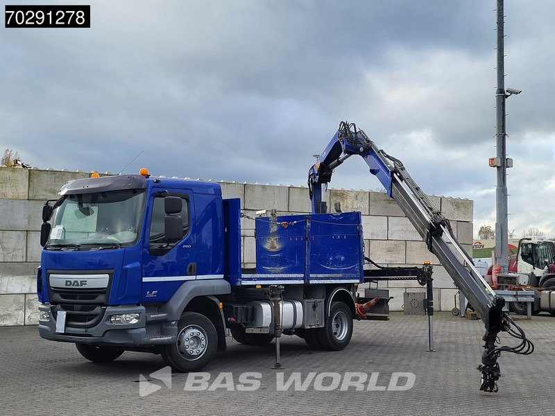DAF LF 260 LF 4X2 Hiab 111 B-2 HIDUO Crane Kran Remote control Automatic ACC Euro 6 - Грузовик бортовой/ Платформа, Автоманипулятор: фото 3 DAF LF 260 LF 4X2 Hiab 111 B-2 HIDUO Crane Kran Remote control Automatic ACC Euro 6 - Грузовик бортовой/ Платформа, Автоманипулятор: фото 3