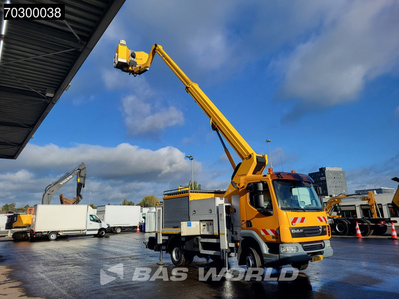 DAF LF45.180 LF 4X2 NL-Truck Ruthmann 18mtr Telescopic Arm Hubarbeitsbühne Automatic Euro 5 - Автоманипулятор: фото 3 DAF LF45.180 LF 4X2 NL-Truck Ruthmann 18mtr Telescopic Arm Hubarbeitsbühne Automatic Euro 5 - Автоманипулятор: фото 3