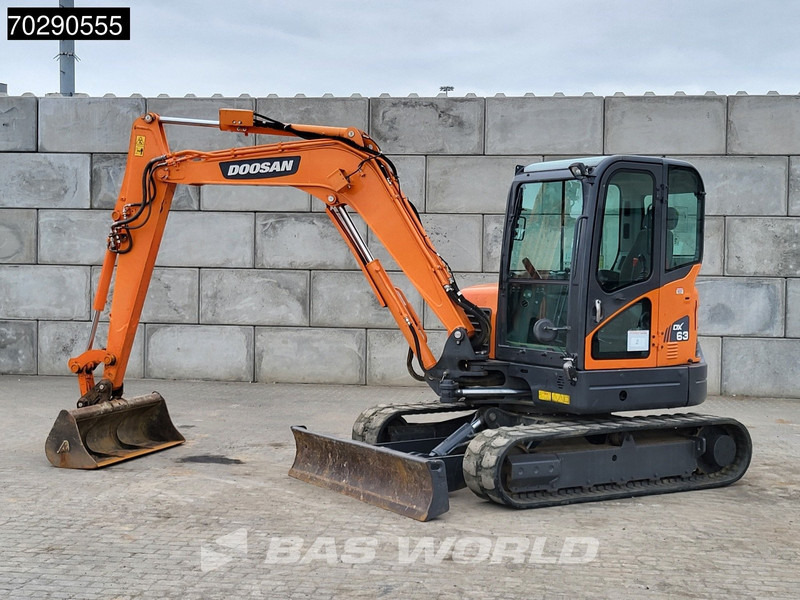 Doosan DX63-3 3 BUCKETS - A/C - Мини-экскаватор: фото 2 Doosan DX63-3 3 BUCKETS - A/C - Мини-экскаватор: фото 2