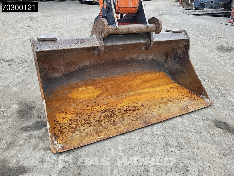 Колёсный экскаватор Hitachi ZX140W -6: фото 12