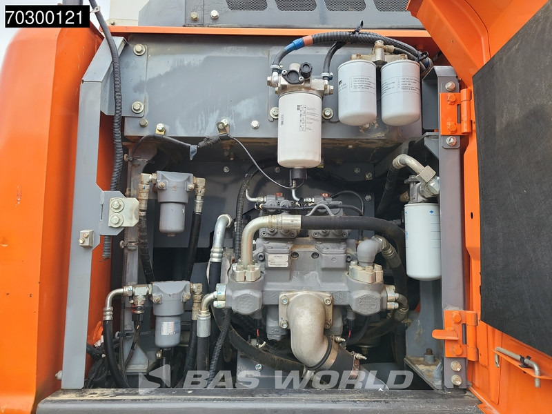 Колёсный экскаватор Hitachi ZX140W -6: фото 20