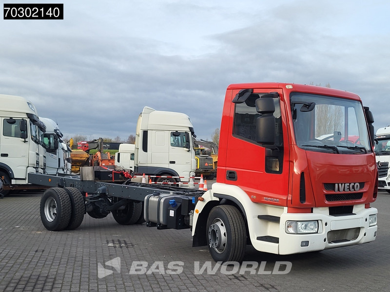 Iveco Eurocargo 160E320 4X2 NEW! 16T chassis 2016 production Euro 6 - Грузовик-шасси: фото 3 Iveco Eurocargo 160E320 4X2 NEW! 16T chassis 2016 production Euro 6 - Грузовик-шасси: фото 3