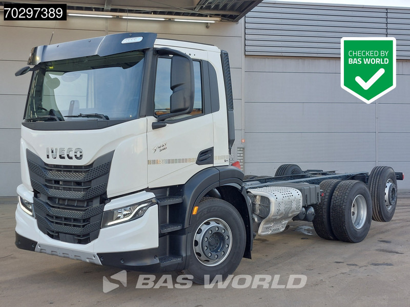 Iveco S-Way 340 6X2 NEW! Chassis Lift- Steering axle ON Automatic - Грузовик-шасси: фото 1 Iveco S-Way 340 6X2 NEW! Chassis Lift- Steering axle ON Automatic - Грузовик-шасси: фото 1