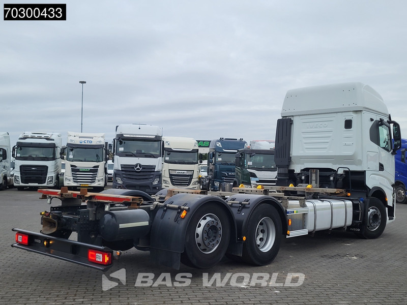Iveco S-Way 510 6X2 Retarder Full Air Lift Axle BDF Euro 6 - Грузовик-контейнеровоз/ Сменный кузов: фото 5 Iveco S-Way 510 6X2 Retarder Full Air Lift Axle BDF Euro 6 - Грузовик-контейнеровоз/ Сменный кузов: фото 5
