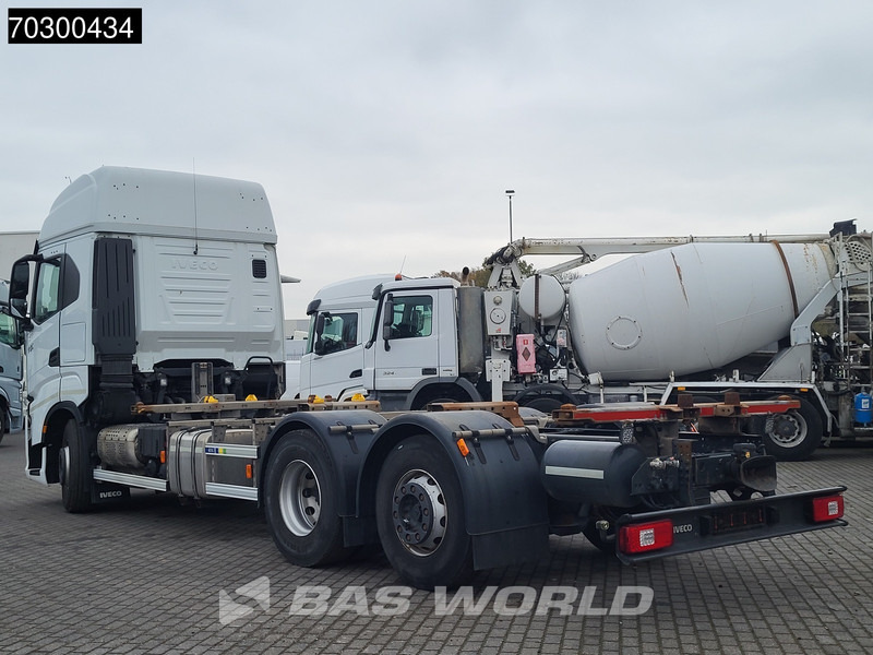 Iveco S-Way 510 6X2 Retarder Full Air Lift Axle BDF Euro 6 - Грузовик-контейнеровоз/ Сменный кузов: фото 2 Iveco S-Way 510 6X2 Retarder Full Air Lift Axle BDF Euro 6 - Грузовик-контейнеровоз/ Сменный кузов: фото 2