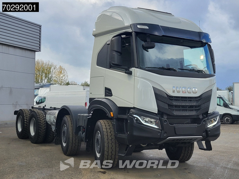 Iveco T-WAY 510 8X4 NEW! Retarder Big-Axle Steelsuspension LED Euro 6 - Грузовик-шасси: фото 3 Iveco T-WAY 510 8X4 NEW! Retarder Big-Axle Steelsuspension LED Euro 6 - Грузовик-шасси: фото 3