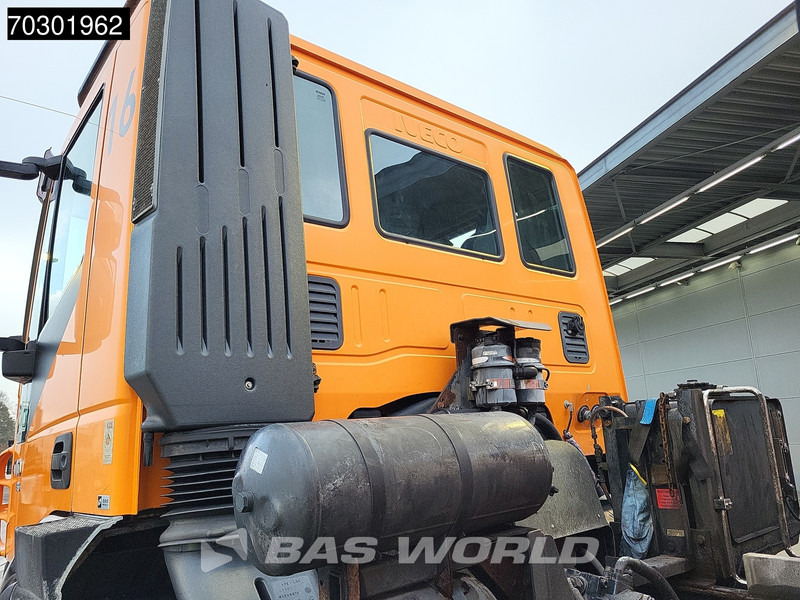 Iveco Trakker 410 6X4 5m3 Meiller 3-way tipper Lift+Steering axle Big-Axle Euro 5 - Самосвал: фото 3 Iveco Trakker 410 6X4 5m3 Meiller 3-way tipper Lift+Steering axle Big-Axle Euro 5 - Самосвал: фото 3