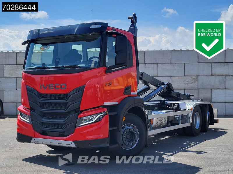Iveco X-Way 460 6X2 NEW VDL S21-6400 Hooklift Lift+steering Axle Automatic Navi Euro 6 - Крюковой мультилифт: фото 1 Iveco X-Way 460 6X2 NEW VDL S21-6400 Hooklift Lift+steering Axle Automatic Navi Euro 6 - Крюковой мультилифт: фото 1