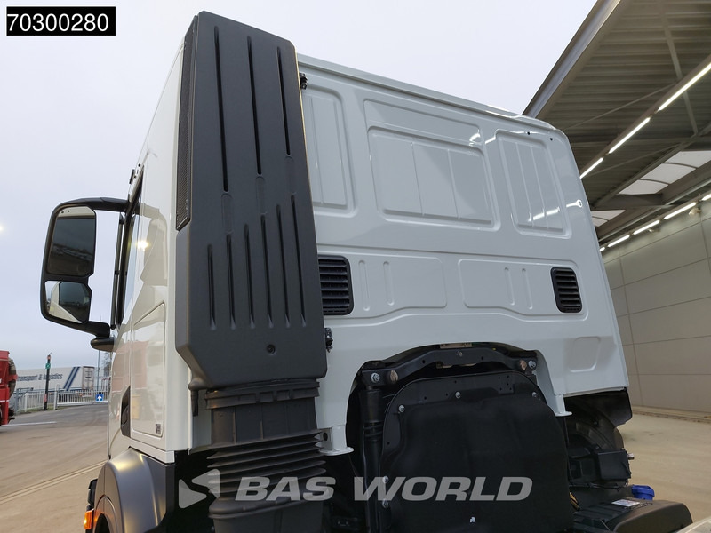 Iveco X-Way 500 X-Way 6X4 NEW 6x4 chassis Sleepercab Rear Air suspension Automatic Euro 6 - Грузовик-шасси: фото 5 Iveco X-Way 500 X-Way 6X4 NEW 6x4 chassis Sleepercab Rear Air suspension Automatic Euro 6 - Грузовик-шасси: фото 5