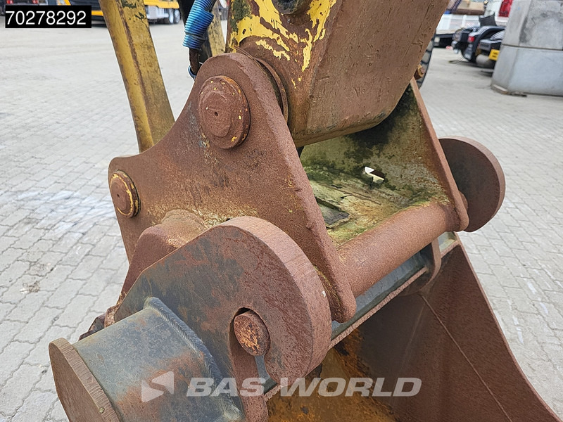 Komatsu PC180LC-7K - Гусеничный экскаватор: фото 5 Komatsu PC180LC-7K - Гусеничный экскаватор: фото 5
