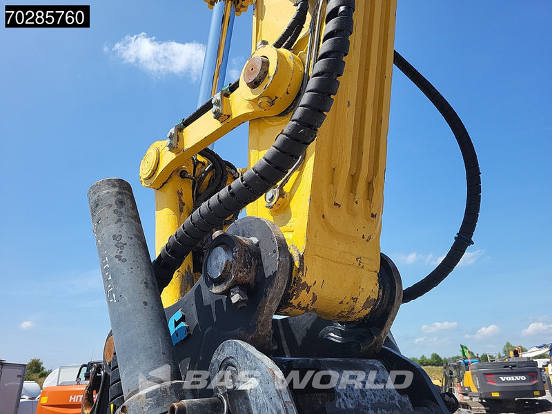 Гусеничный экскаватор Komatsu PC240 NLC-11 NARROW - ROTOTILT: фото 15