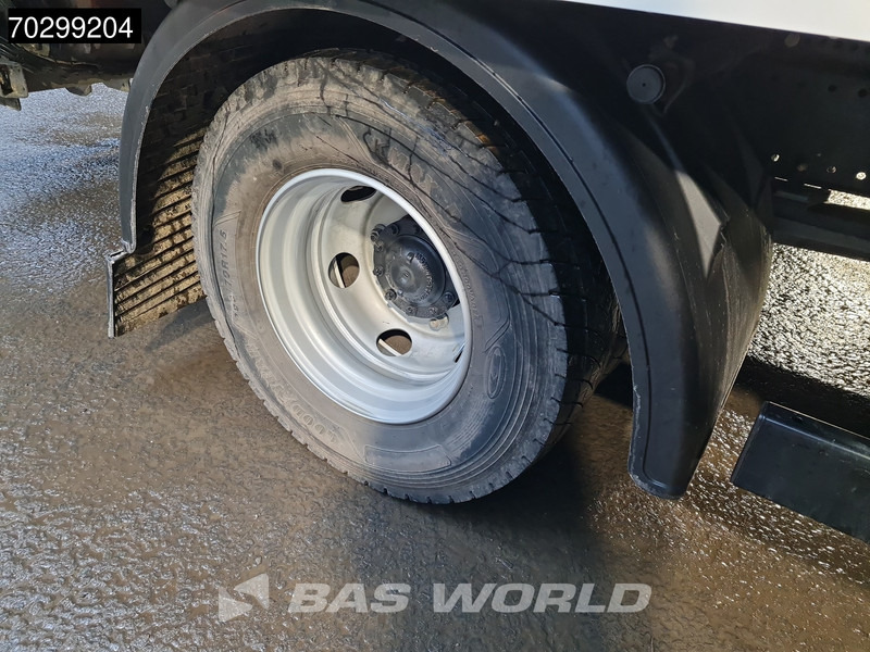 Новый Грузовик с закрытым кузовом MAN TGL 12.250 4X2 12tonner 1500kg Ladebordwand Automatic Euro 6: фото 16 Новый Грузовик с закрытым кузовом MAN TGL 12.250 4X2 12tonner 1500kg Ladebordwand Automatic Euro 6: фото 16