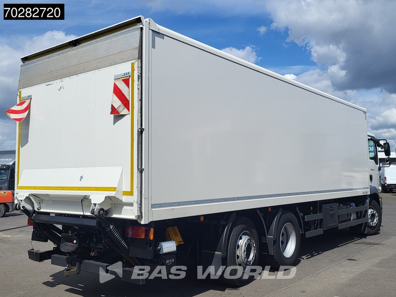 MAN TGM 26.320 6X2 2000kg Ladebordwand Automatic Lift+steering axle Navi Euro 6 - Грузовик с закрытым кузовом: фото 5 MAN TGM 26.320 6X2 2000kg Ladebordwand Automatic Lift+steering axle Navi Euro 6 - Грузовик с закрытым кузовом: фото 5