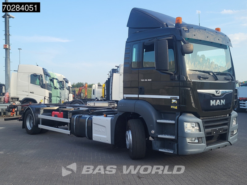 MAN TGS 18.360 834 4X2 19tonner BDF Automatic Navi Euro 6 - Грузовик-контейнеровоз/ Сменный кузов: фото 3 MAN TGS 18.360 834 4X2 19tonner BDF Automatic Navi Euro 6 - Грузовик-контейнеровоз/ Сменный кузов: фото 3
