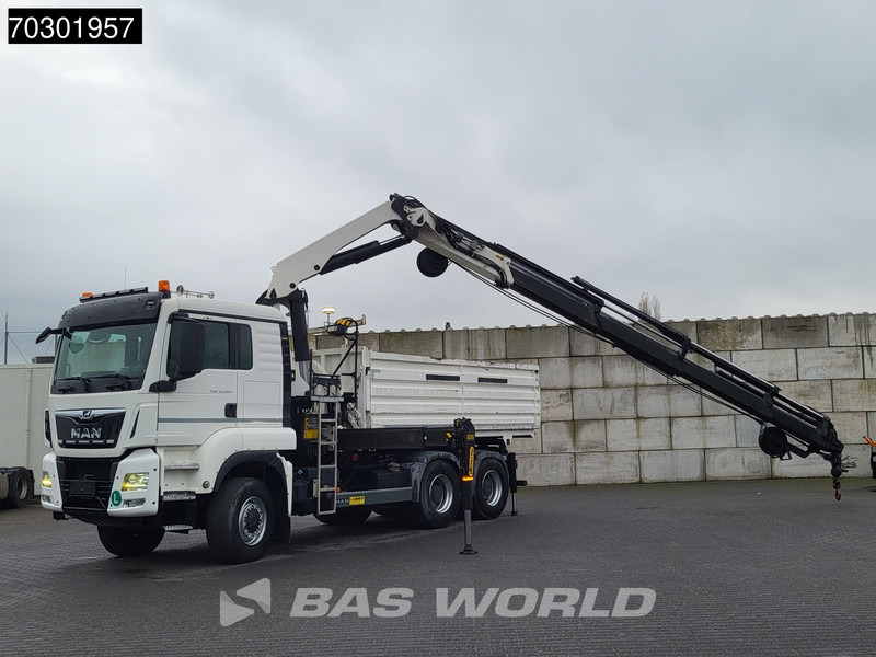 MAN TGS 33.420 6X6 Palfinger PK33002 EH Crane 12m3 tipper Manual Retarder Big-Axle Euro 6 - Самосвал, Автоманипулятор: фото 2 MAN TGS 33.420 6X6 Palfinger PK33002 EH Crane 12m3 tipper Manual Retarder Big-Axle Euro 6 - Самосвал, Автоманипулятор: фото 2