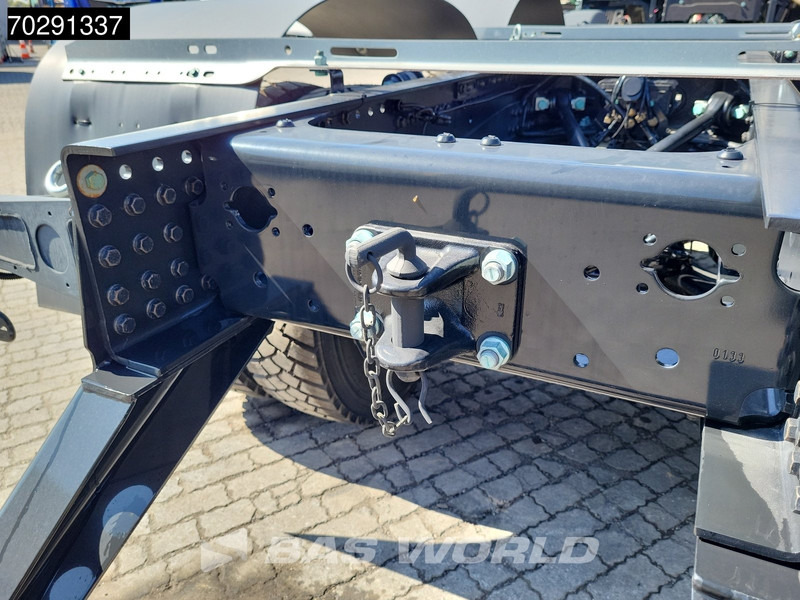 Новый Грузовик-шасси MAN TGS 41.400 8X4 New! Steelsuspension Big-Axle Manual Euro 2: фото 11 Новый Грузовик-шасси MAN TGS 41.400 8X4 New! Steelsuspension Big-Axle Manual Euro 2: фото 11