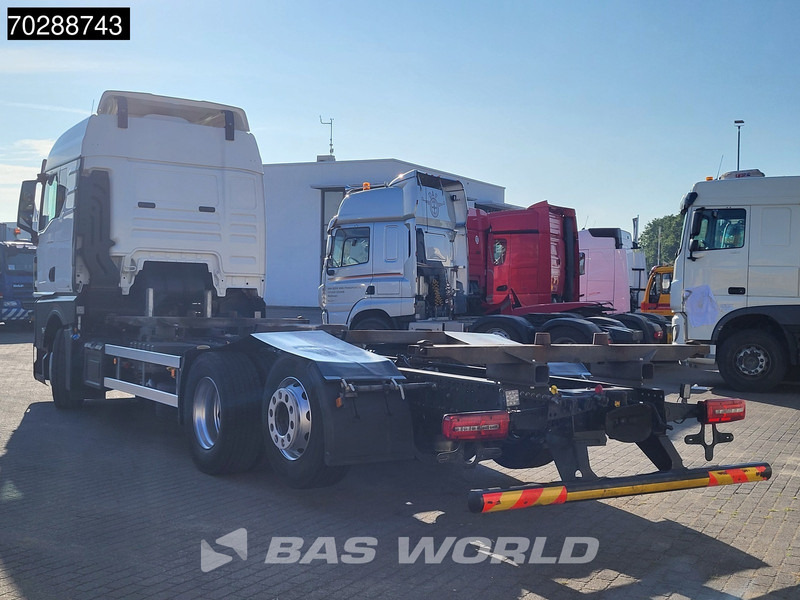 MAN TGX 26.470 6X2 BDF Retarder Lift-Axle LED Standairco Automatic Euro 6 - Грузовик-контейнеровоз/ Сменный кузов: фото 2 MAN TGX 26.470 6X2 BDF Retarder Lift-Axle LED Standairco Automatic Euro 6 - Грузовик-контейнеровоз/ Сменный кузов: фото 2