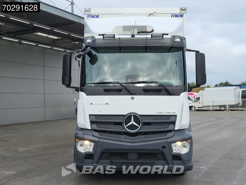 Mercedes-Benz Actros 1827 4X2 18tonner 2tons Ladebordwand Xenon Automatic Euro 6 - Грузовик с закрытым кузовом: фото 5 Mercedes-Benz Actros 1827 4X2 18tonner 2tons Ladebordwand Xenon Automatic Euro 6 - Грузовик с закрытым кузовом: фото 5