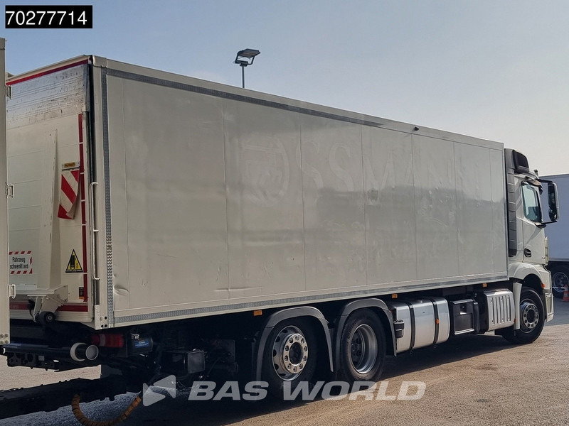 Mercedes-Benz Actros 2543 6X2 2000kg Ladebordwand Retarder Lift+Lenkachse Navi Automatic Euro 6 - Грузовик с закрытым кузовом: фото 5 Mercedes-Benz Actros 2543 6X2 2000kg Ladebordwand Retarder Lift+Lenkachse Navi Automatic Euro 6 - Грузовик с закрытым кузовом: фото 5