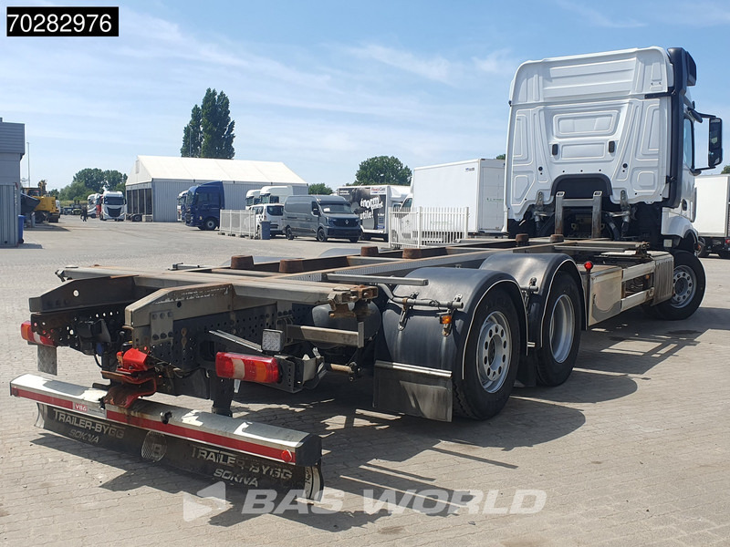 Mercedes-Benz Actros 2548 Actros 6X2 ACC Xenon Liftachse Euro 6 - Грузовик-контейнеровоз/ Сменный кузов: фото 5 Mercedes-Benz Actros 2548 Actros 6X2 ACC Xenon Liftachse Euro 6 - Грузовик-контейнеровоз/ Сменный кузов: фото 5