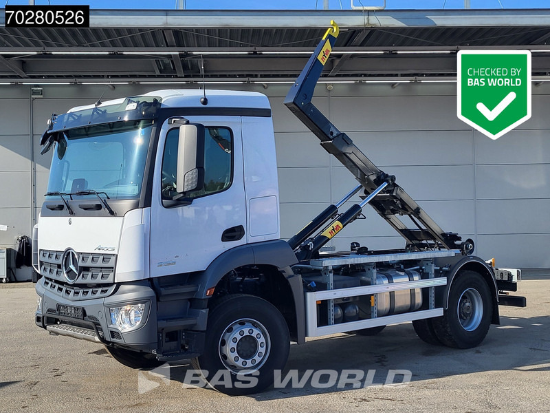 Mercedes-Benz Arocs 2136 4X2 Hyva HKS-12-37-S Big-Axle Steelsuspension Automatic Euro 6 - Крюковой мультилифт: фото 1 Mercedes-Benz Arocs 2136 4X2 Hyva HKS-12-37-S Big-Axle Steelsuspension Automatic Euro 6 - Крюковой мультилифт: фото 1