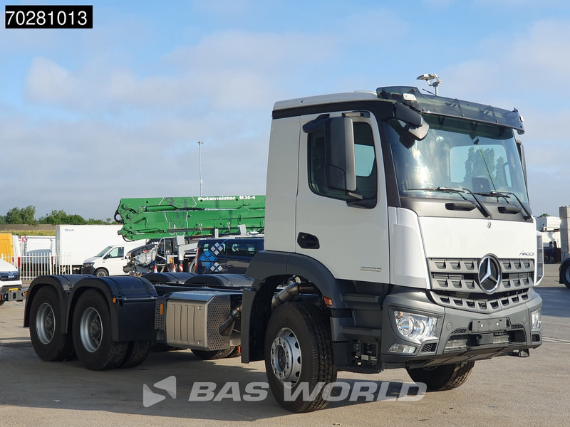 Mercedes-Benz Arocs 2636 6X4 NEW chassis Flywheel PTO Big-Axle Automatic Steelsuspension Euro 6 - Грузовик-шасси: фото 3 Mercedes-Benz Arocs 2636 6X4 NEW chassis Flywheel PTO Big-Axle Automatic Steelsuspension Euro 6 - Грузовик-шасси: фото 3