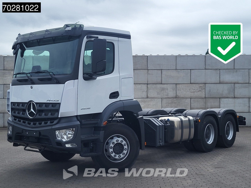 Mercedes-Benz Arocs 2636 6X4 NEW chassis Flywheel PTO Big-Axle Automatic Steelsuspension Euro 6 - Грузовик-шасси: фото 1 Mercedes-Benz Arocs 2636 6X4 NEW chassis Flywheel PTO Big-Axle Automatic Steelsuspension Euro 6 - Грузовик-шасси: фото 1