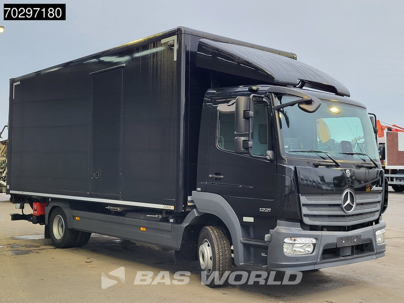 Mercedes-Benz Atego 1221 4X2 1500kg Ladebordwand Automatic Euro 6 - Грузовик с закрытым кузовом: фото 3 Mercedes-Benz Atego 1221 4X2 1500kg Ladebordwand Automatic Euro 6 - Грузовик с закрытым кузовом: фото 3