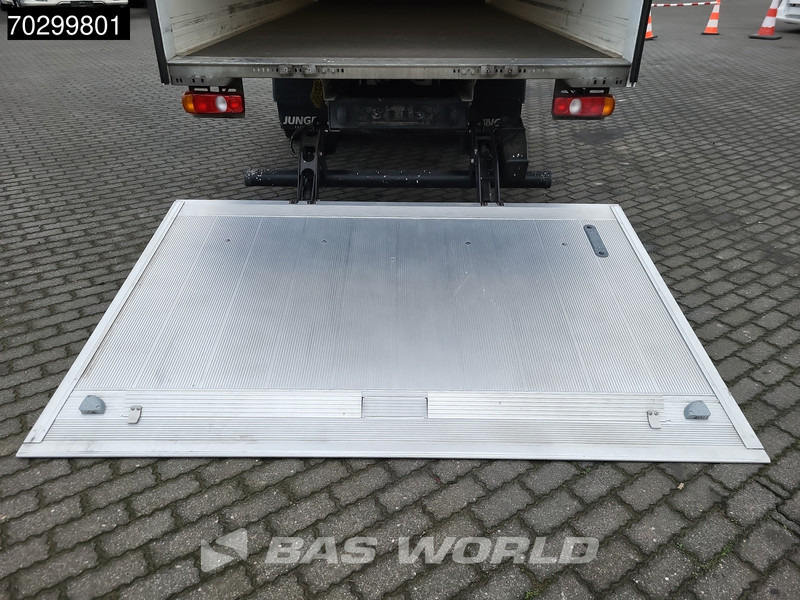 Грузовик с закрытым кузовом Mitsubishi 7C18 4X2 8tonner Automatic 1000kg Ladebordwand Airco Euro 6: фото 16 Грузовик с закрытым кузовом Mitsubishi 7C18 4X2 8tonner Automatic 1000kg Ladebordwand Airco Euro 6: фото 16