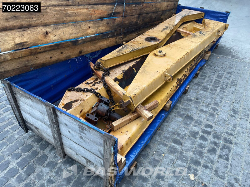 Caterpillar 740B TAIL GATE CAT 740 - CAT 745 - Навесное оборудование: фото 2 Caterpillar 740B TAIL GATE CAT 740 - CAT 745 - Навесное оборудование: фото 2