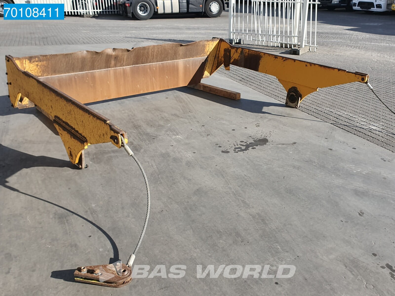Volvo A35F Tailgate - Heckklappe - VOLVO A35F 2013 - Навесное оборудование: фото 5 Volvo A35F Tailgate - Heckklappe - VOLVO A35F 2013 - Навесное оборудование: фото 5