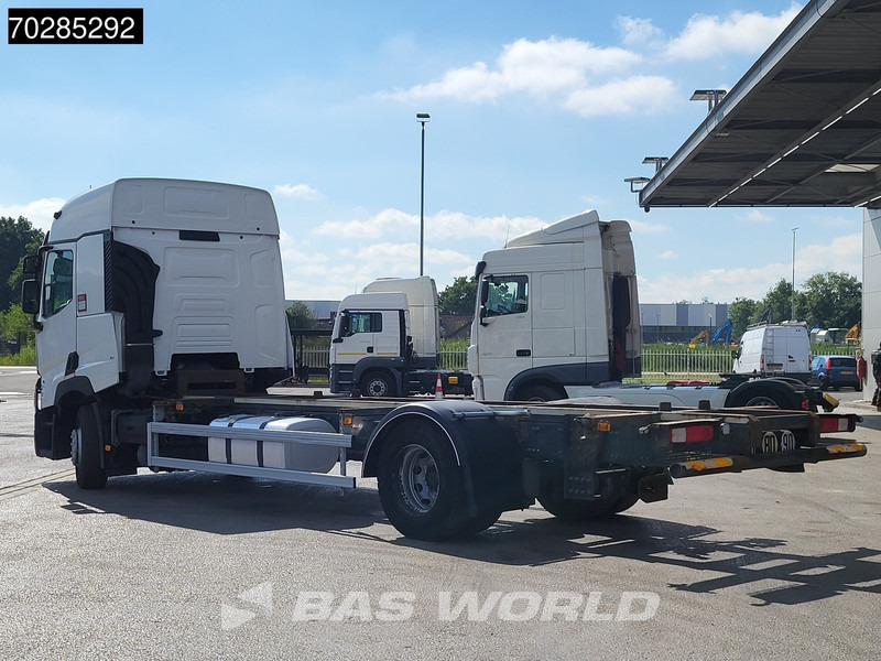 Renault T 460 4X2 BDF 2xTanks Optibrake Automatic Euro 6 - Грузовик-контейнеровоз/ Сменный кузов: фото 2 Renault T 460 4X2 BDF 2xTanks Optibrake Automatic Euro 6 - Грузовик-контейнеровоз/ Сменный кузов: фото 2