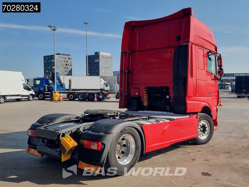 DAF XF 460 4X2 SSC Retarder 2xTanks Standklima Euro 6 - Тягач: фото 5 DAF XF 460 4X2 SSC Retarder 2xTanks Standklima Euro 6 - Тягач: фото 5