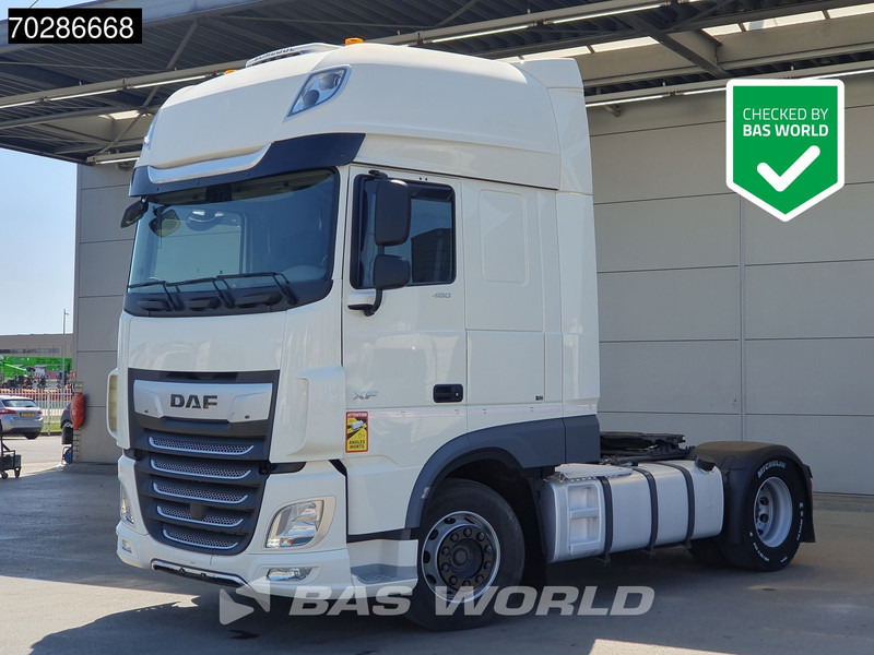 DAF XF 480 4X2 SSC 2xTanks Standklima ACC Euro 6 - Тягач: фото 1 DAF XF 480 4X2 SSC 2xTanks Standklima ACC Euro 6 - Тягач: фото 1