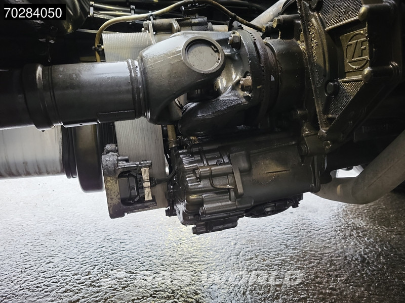 Тягач DAF XF 530 4X2 SSC Retarder 2x Tanks Standklima ACC Euro 6: фото 13
