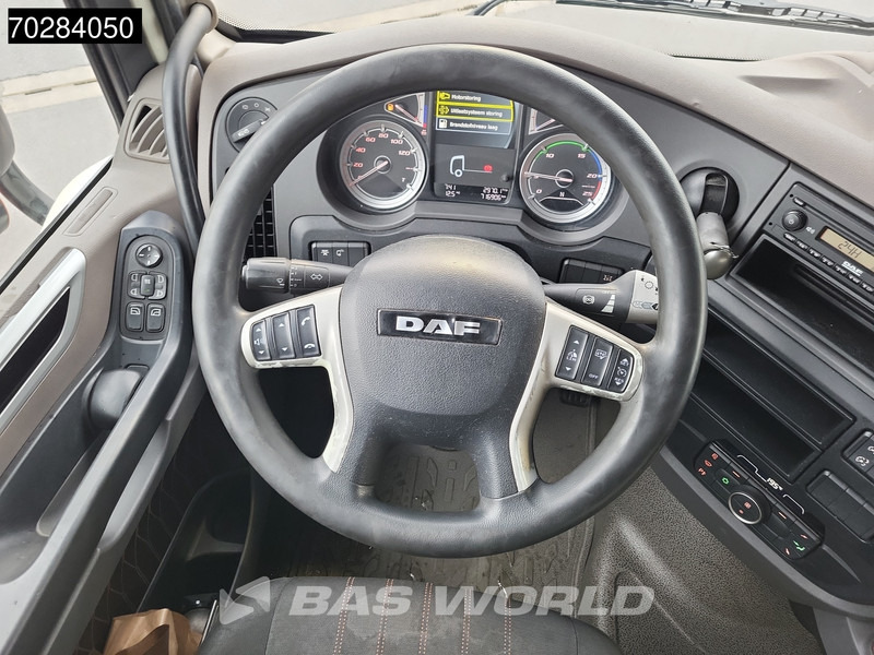 Тягач DAF XF 530 4X2 SSC Retarder 2x Tanks Standklima ACC Euro 6: фото 18