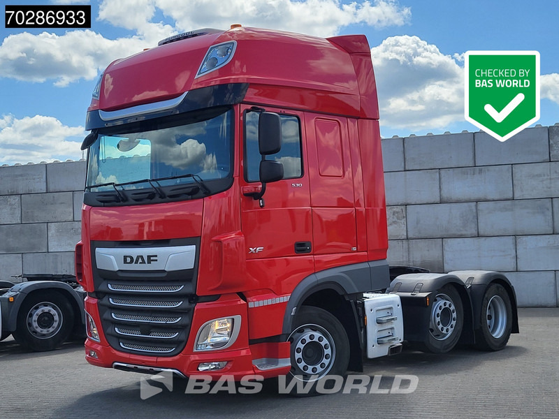 DAF XF 530 6X2 SSC Retarder Standklima Lift-Lenkachse ACC Euro 6 - Тягач: фото 1 DAF XF 530 6X2 SSC Retarder Standklima Lift-Lenkachse ACC Euro 6 - Тягач: фото 1