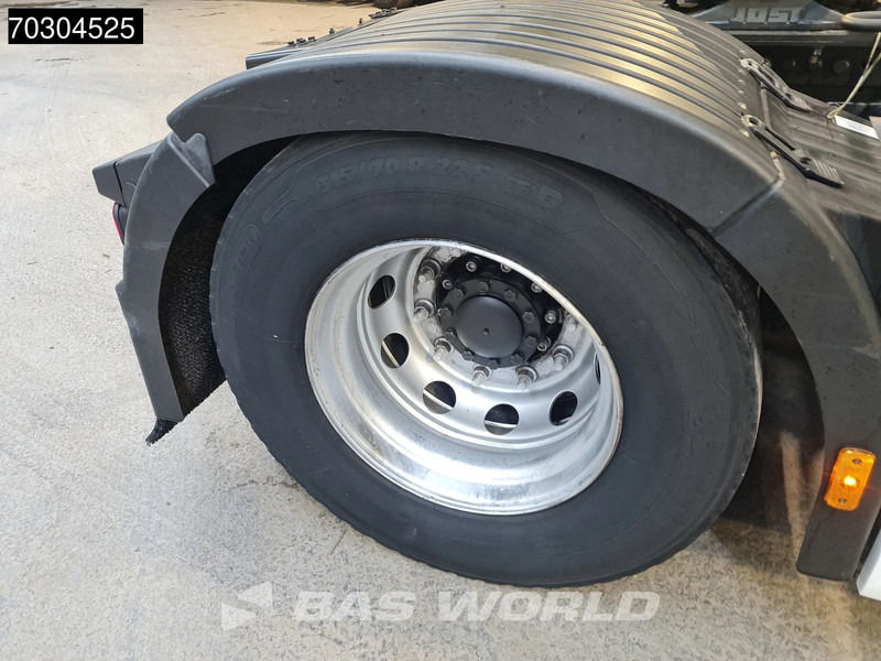 Тягач Ford F-Max 500 4X2 Retarder Standklima 2xTanks ACC LED Euro 6: фото 18 Тягач Ford F-Max 500 4X2 Retarder Standklima 2xTanks ACC LED Euro 6: фото 18