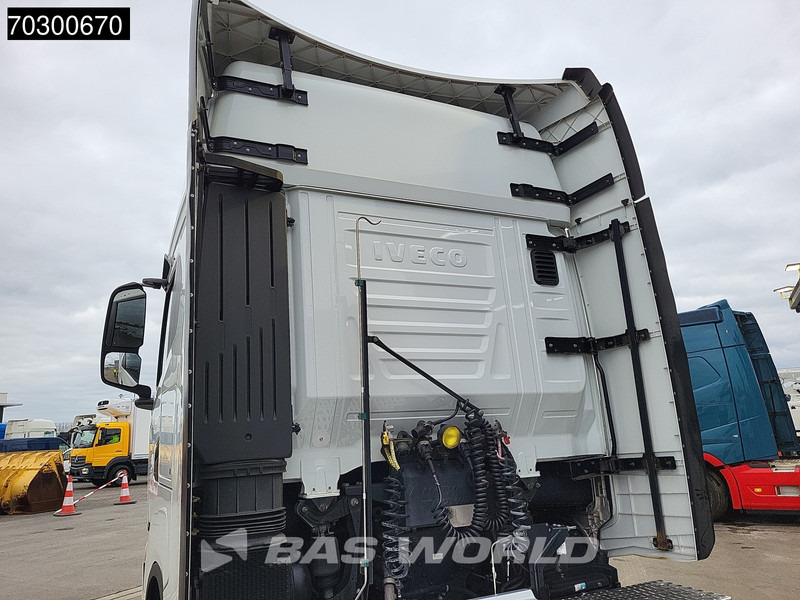 Iveco S-Way 460 4X2 LNG! NL-Truck Retarder 2xTanks Alcoa's Navi Euro 6 - Тягач: фото 5 Iveco S-Way 460 4X2 LNG! NL-Truck Retarder 2xTanks Alcoa's Navi Euro 6 - Тягач: фото 5