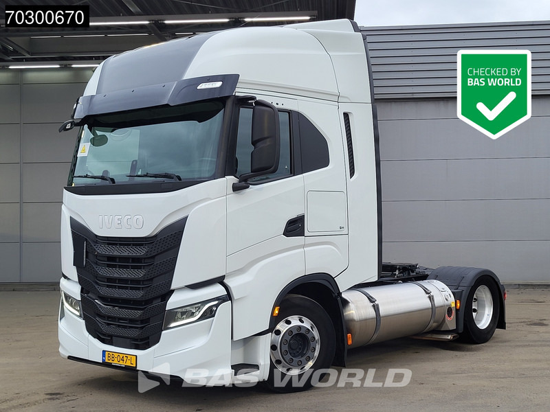 Iveco S-Way 460 4X2 LNG! NL-Truck Retarder 2xTanks Alcoa's Navi Euro 6 - Тягач: фото 1 Iveco S-Way 460 4X2 LNG! NL-Truck Retarder 2xTanks Alcoa's Navi Euro 6 - Тягач: фото 1