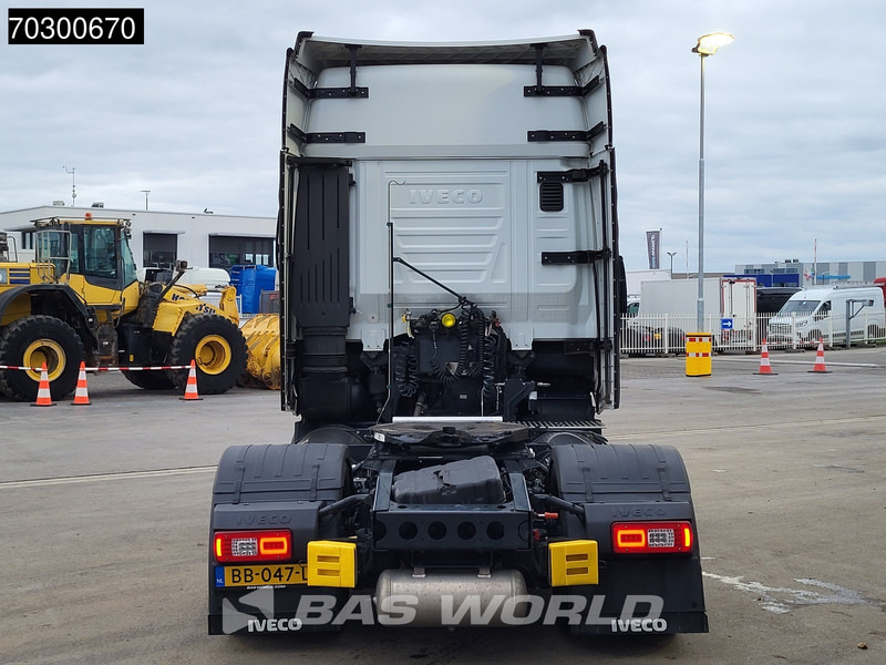 Iveco S-Way 460 4X2 LNG! NL-Truck Retarder 2xTanks Alcoa's Navi Euro 6 - Тягач: фото 3 Iveco S-Way 460 4X2 LNG! NL-Truck Retarder 2xTanks Alcoa's Navi Euro 6 - Тягач: фото 3