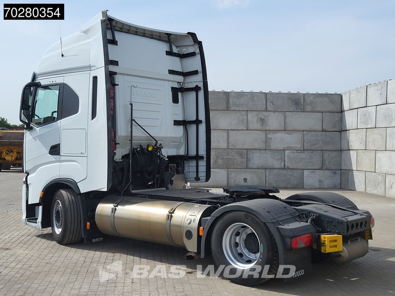 Iveco S-Way 460 4X2 LNG Retarder 2x Tanks Standklima - Тягач: фото 2 Iveco S-Way 460 4X2 LNG Retarder 2x Tanks Standklima - Тягач: фото 2