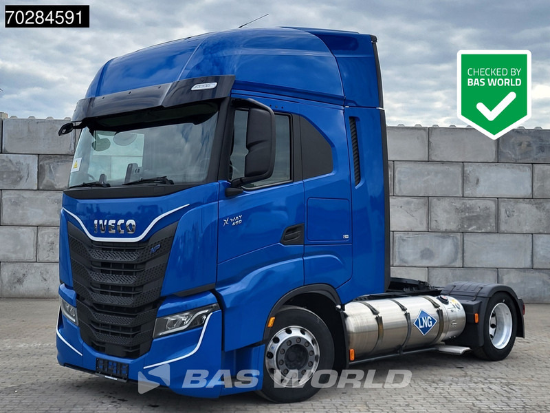 Iveco S-Way 460 4X2 Retarder 2xTanks Mega ACC LED Navi Euro 6 - Тягач: фото 1 Iveco S-Way 460 4X2 Retarder 2xTanks Mega ACC LED Navi Euro 6 - Тягач: фото 1