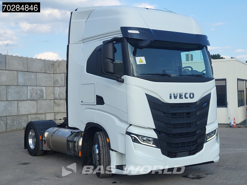 Iveco S-Way 460 S-Way 4X2 Retarder 2x LNG Tanks Navi ACC Alcoa's - Тягач: фото 3 Iveco S-Way 460 S-Way 4X2 Retarder 2x LNG Tanks Navi ACC Alcoa's - Тягач: фото 3