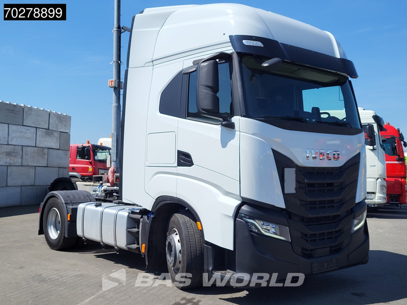 Iveco S-Way 490 4X2 Retarder 2x Tanks Standklima - Тягач: фото 3 Iveco S-Way 490 4X2 Retarder 2x Tanks Standklima - Тягач: фото 3