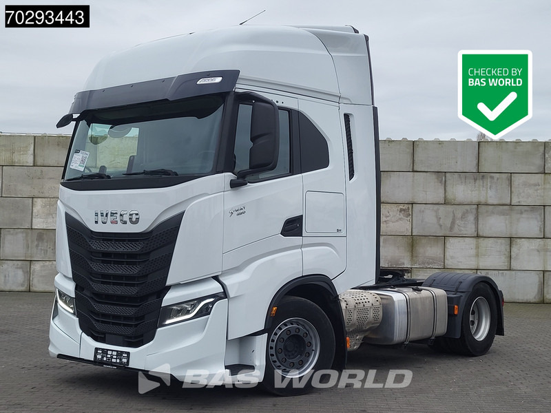 Iveco S-Way 490 4X2 Retarder Standairco 2xTanks ACC LED Navi Euro 6 - Тягач: фото 1 Iveco S-Way 490 4X2 Retarder Standairco 2xTanks ACC LED Navi Euro 6 - Тягач: фото 1
