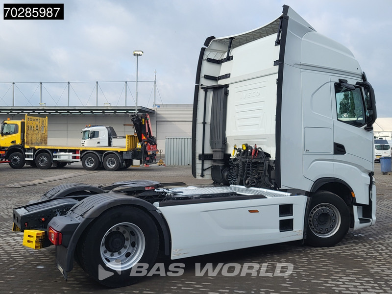 Iveco S-Way 490 4X2 Retarder Standklima 2xTanks Navi - Тягач: фото 5 Iveco S-Way 490 4X2 Retarder Standklima 2xTanks Navi - Тягач: фото 5