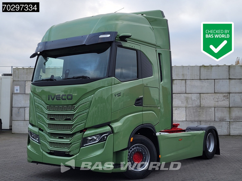Iveco S-Way 580 4X2 NEW! Standklima Navi ACC LED Euro 6 - Тягач: фото 1 Iveco S-Way 580 4X2 NEW! Standklima Navi ACC LED Euro 6 - Тягач: фото 1